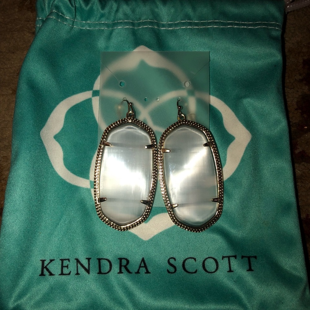 Kendra Scott Drop Earrings